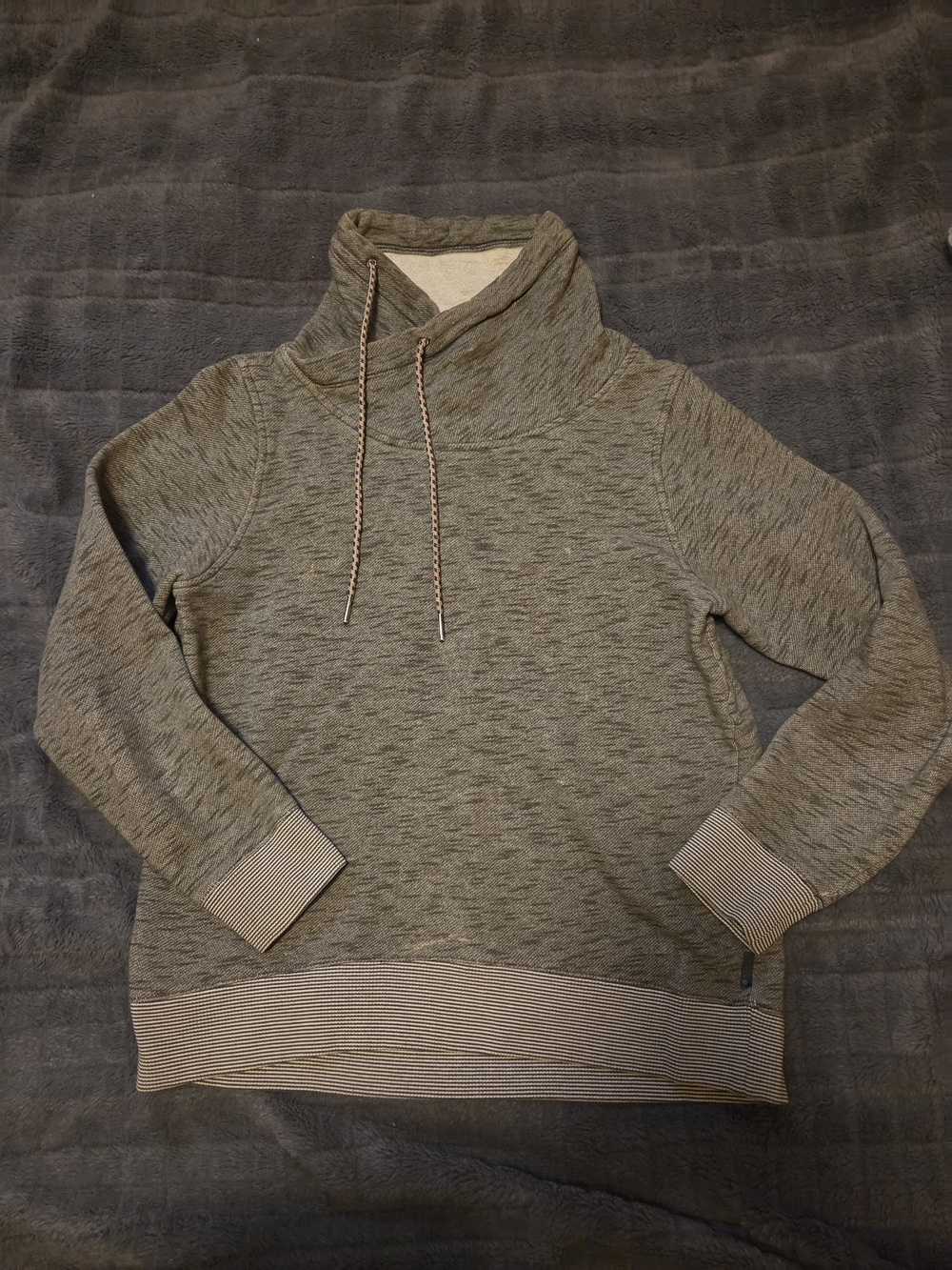 Columbia Gray Funnel Neck Pullover Hoodie